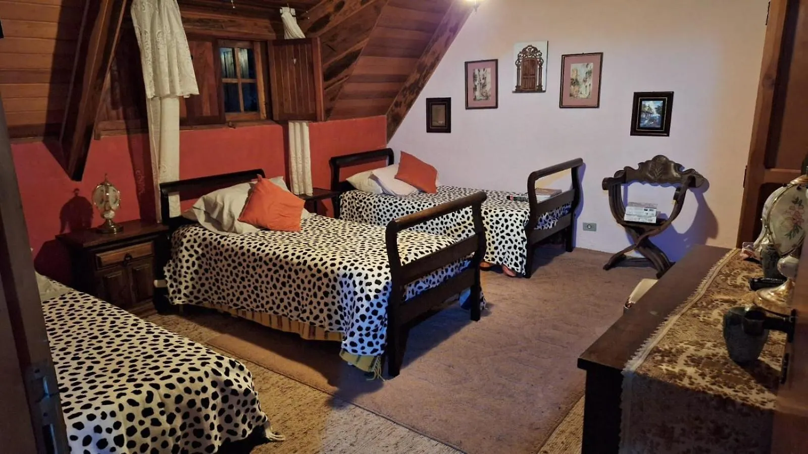 Chez Regina Campos Do Jordao Villa 0*,  Brasilien